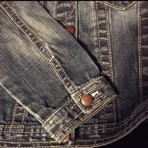 Gap Dark Wash Jean Jacket. Girls size 5 - Picture 3 of 4